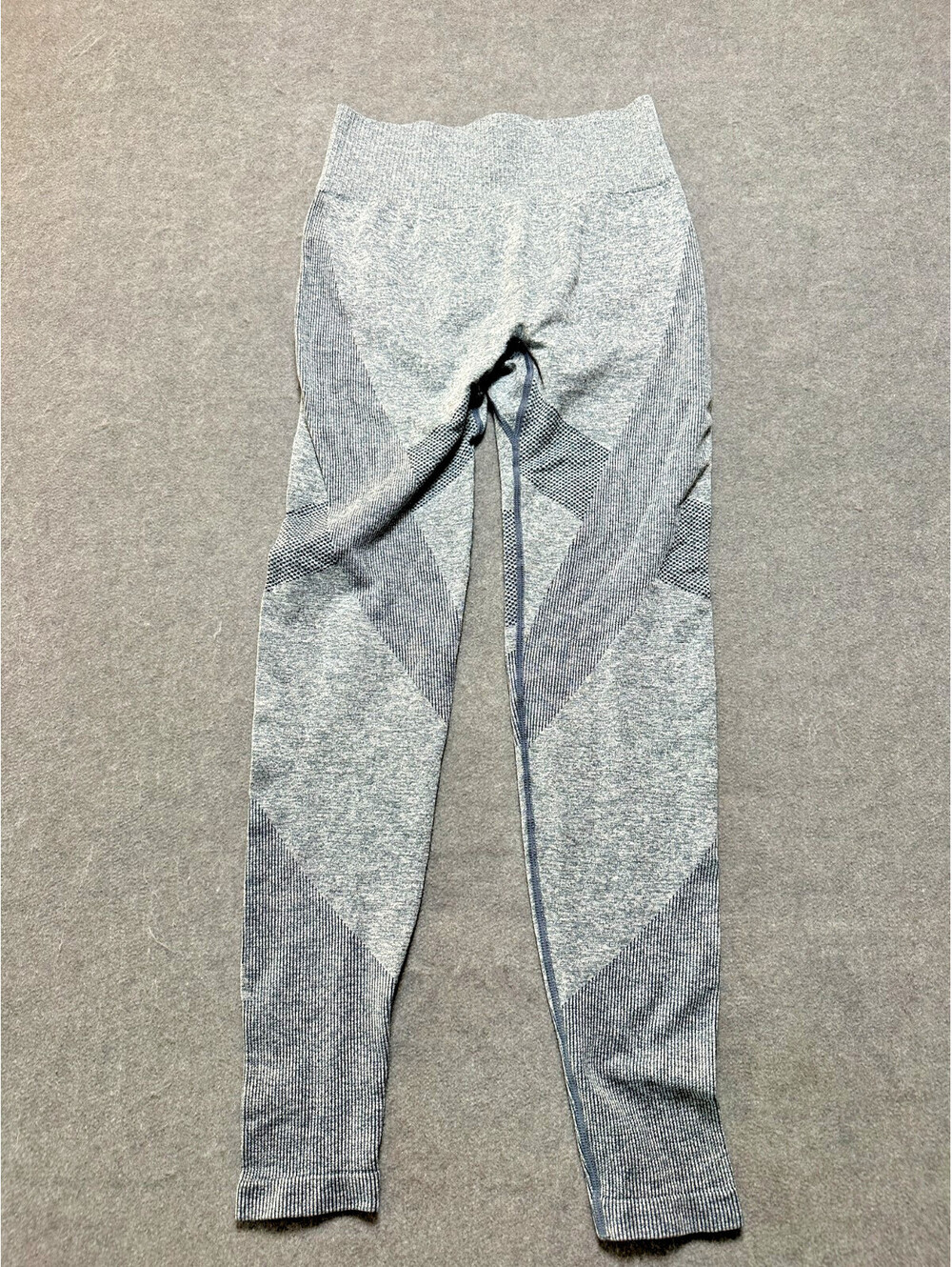 Women’s Gray Seamless High Waist Athletic Scrunch Leggings Size S